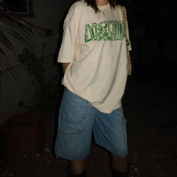 Doechii Alligator T-Shirt Swamp Princess Streetwear, Rap Hip Hop Graphic T-Shirt - Picture 2 of 3